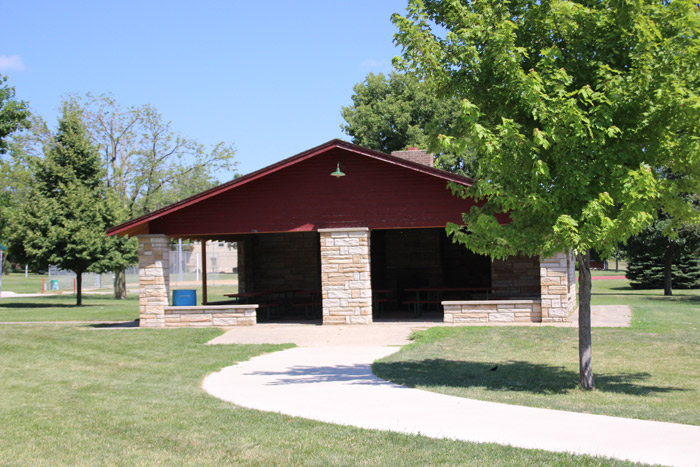 Open-air Shelter Houses